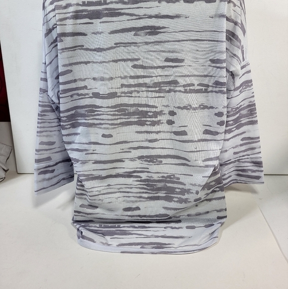 prAna Purple 3/4 Sleeve Top - Picture 3 of 6